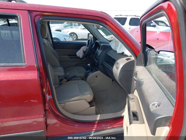 1C4NJPBB2GD536249 Jeep Patriot Sport
