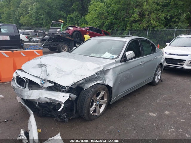 BMW 3 Series 328i 2015 WBA3A5G59FNS82737 Image 2