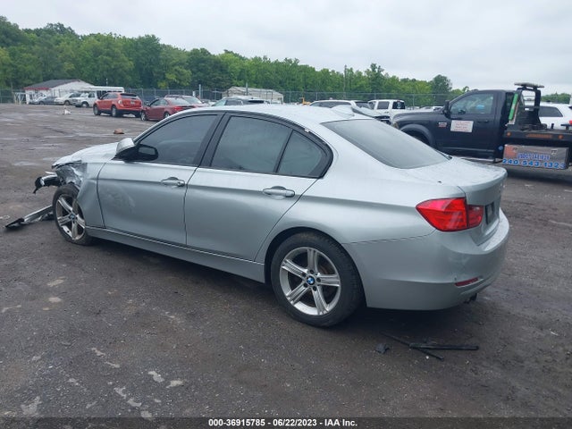 BMW 3 Series 328i 2015 WBA3A5G59FNS82737 Image 3