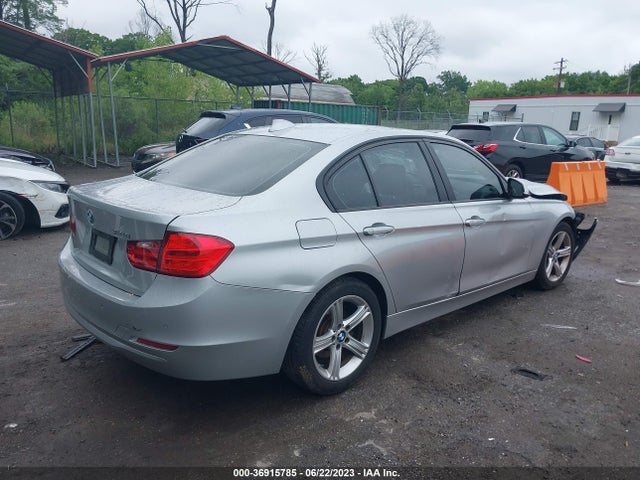 BMW 3 Series 328i 2015 WBA3A5G59FNS82737 Image 4