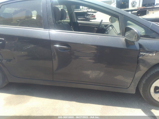 Toyota Prius Four 2015 JTDKN3DU3F1962241 Image 13