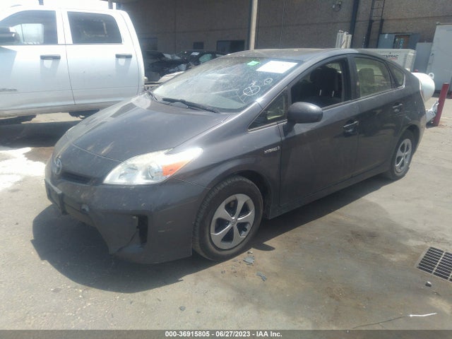 Toyota Prius Four 2015 JTDKN3DU3F1962241 Image 2