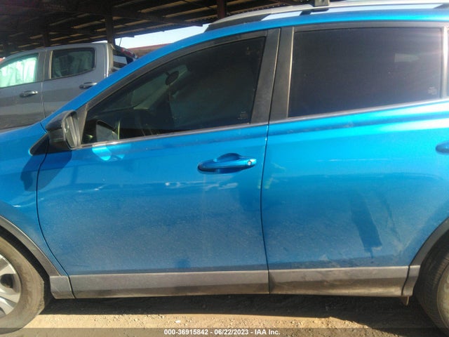 Toyota RAV4 LE 2017 JTMZFREV2HJ707671 Image 6