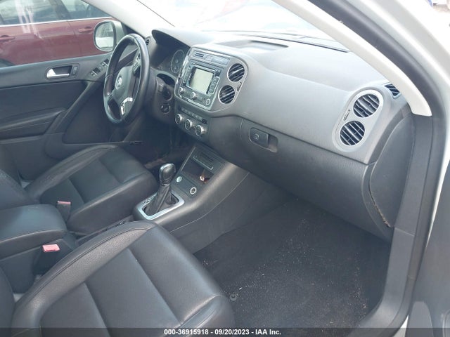 WVGBV3AX5EW600004 Volkswagen Tiguan Sel