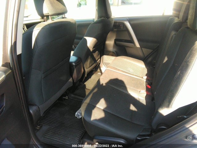 2018 TOYOTA RAV4 LE VIN: 2T3ZFREV6JW467564