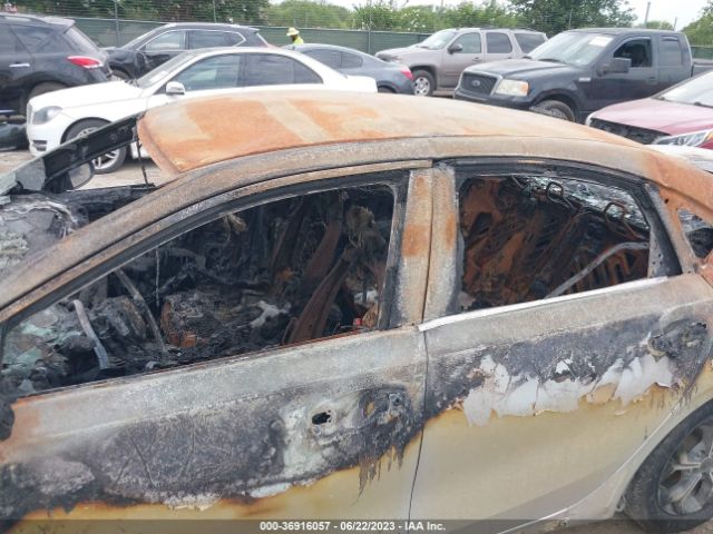 3KPF24AD3KE035428 KIA Forte Lxs