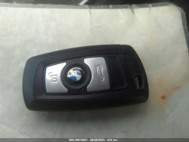 WBA3B3G53FNR87549 BMW 3 Series 328i Xdrive