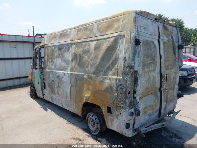 3C6TRVCG3JE138818 RAM Promaster Cargo Van