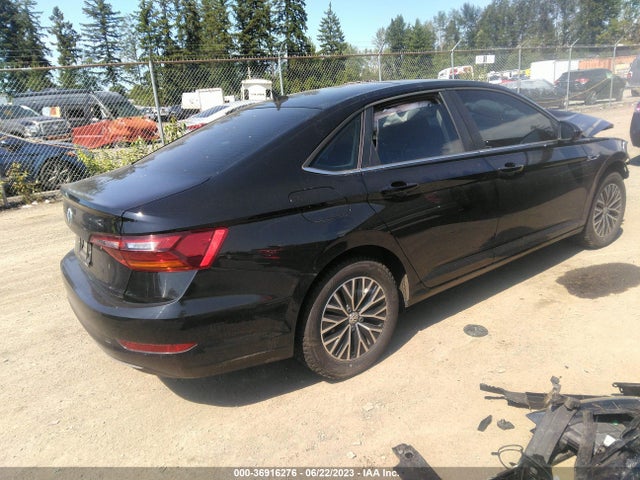 3VWE57BU3KM038822 Volkswagen JETTA SEL