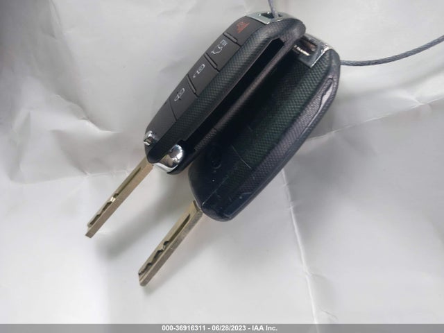 KIA SORENTO LX 2018 5XYPGDA30JG431525 Image 11