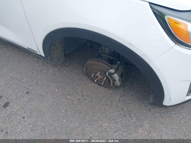 KIA SORENTO LX 2018 5XYPGDA30JG431525 Image 6