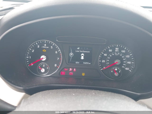 KIA SORENTO LX 2018 5XYPGDA30JG431525 Image 7
