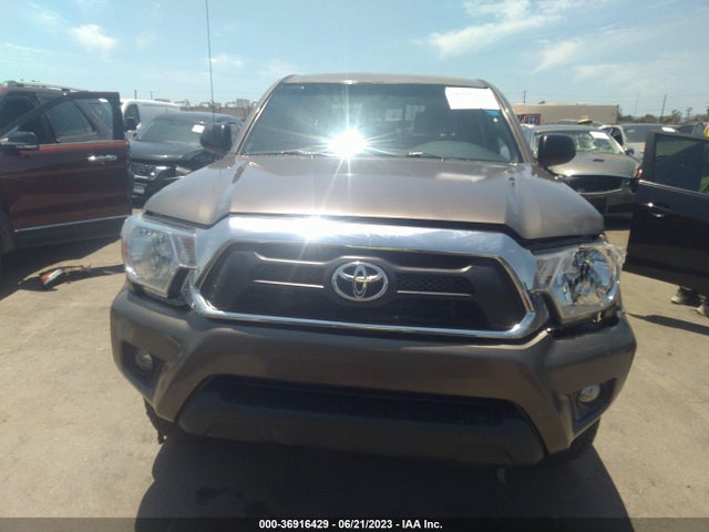 Toyota Tacoma Prerunner 2014 5TFJX4GN7EX028627 Image 4