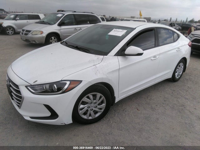 Hyundai ELANTRA SE 2018 5NPD74LF3JH299427 Image 2