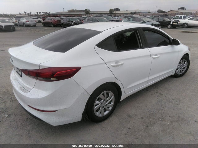 Hyundai ELANTRA SE 2018 5NPD74LF3JH299427 Image 9