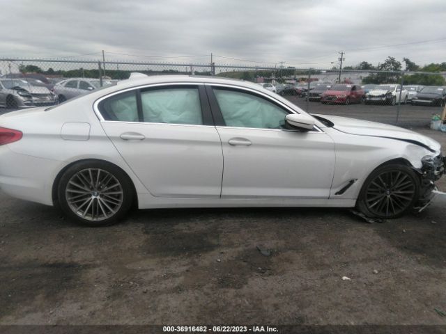 WBAJA7C52KG910869 BMW 5 Series 530i Xdrive