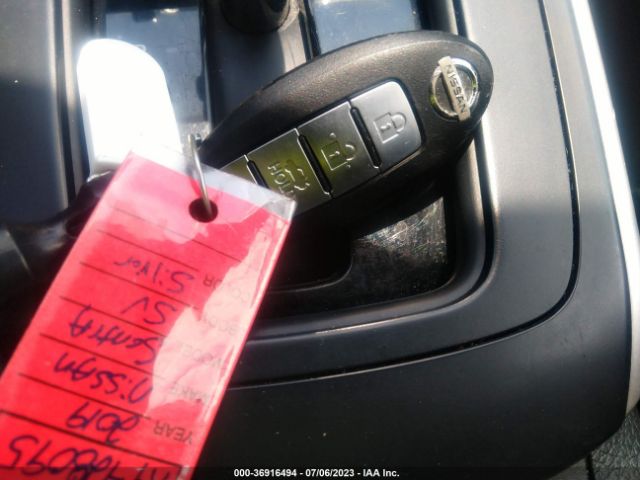 3N1AB7AP7KY428095 Nissan SENTRA SV