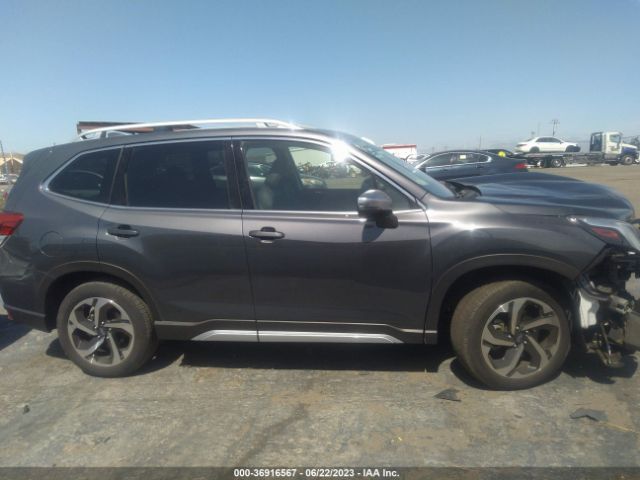 JF2SKARC7NH507252 Subaru Forester Touring