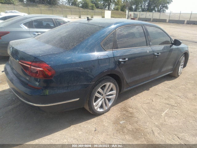 1VWLA7A3XKC013221 Volkswagen Passat 2.0t Wolfsburg Edition