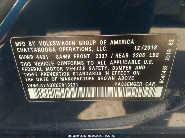 1VWLA7A3XKC013221 Volkswagen Passat 2.0t Wolfsburg Edition