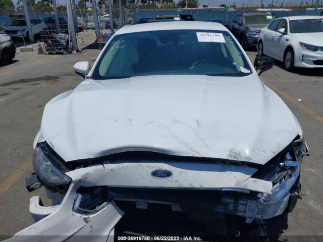 3FA6P0HD1KR203923 Ford FUSION SE