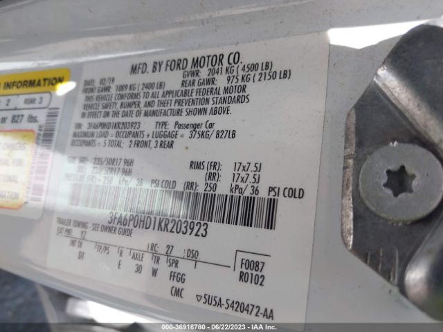 3FA6P0HD1KR203923 Ford FUSION SE