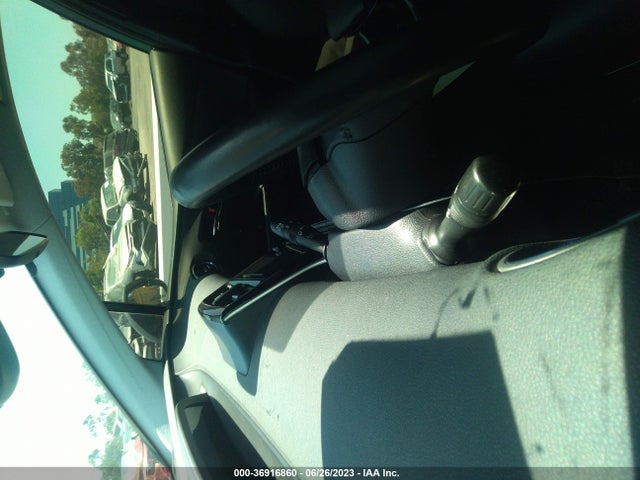 Toyota Prius Four 2016 JTDKARFU3G3023124 Image 4