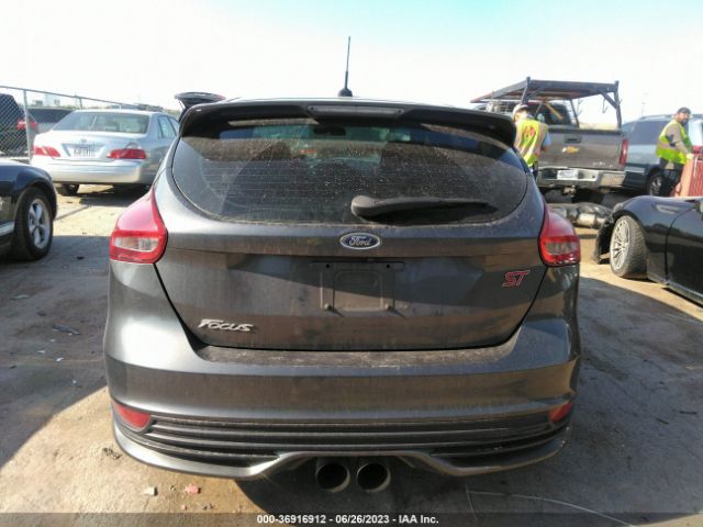 1FADP3L98JL286565 Ford FOCUS ST