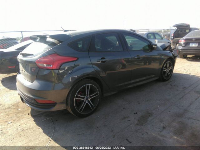 1FADP3L98JL286565 Ford FOCUS ST