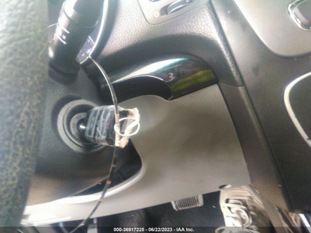 5XYKT4A69EG427981 KIA SORENTO LX