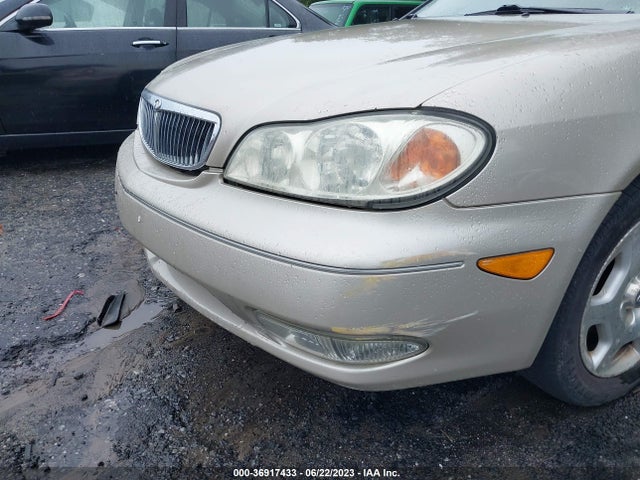 2000 INFINITI I30 LUXURY/TOURING VIN: JNKCA31AXYT113112