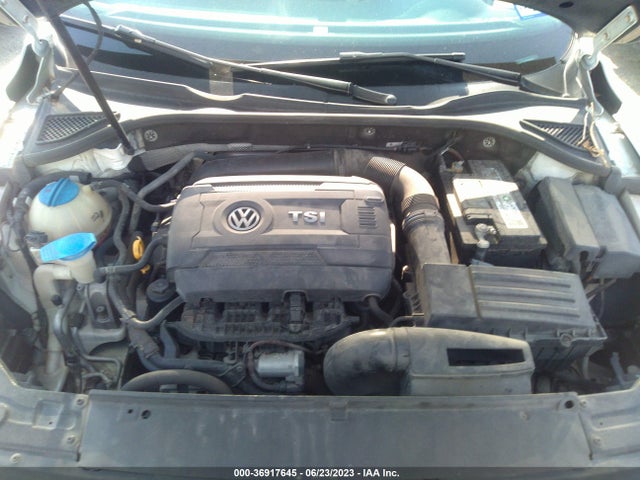 1VWBS7A38FC054753 Volkswagen Passat 1.8t Sport