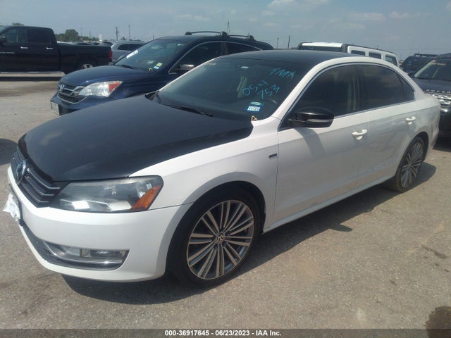 1VWBS7A38FC054753 Volkswagen Passat 1.8t Sport