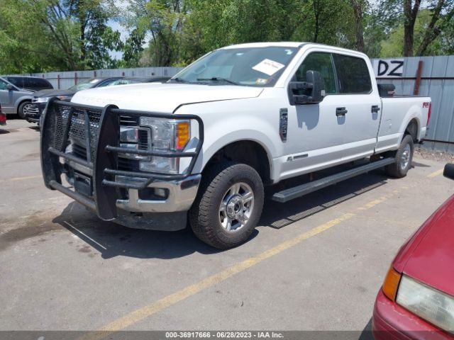 1FT7W2BT9HEE86967 Ford Super Duty F-250 Srw Lariat/platinum
