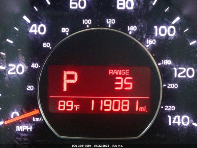 KNDJN2A2XK7018968 KIA Soul Base