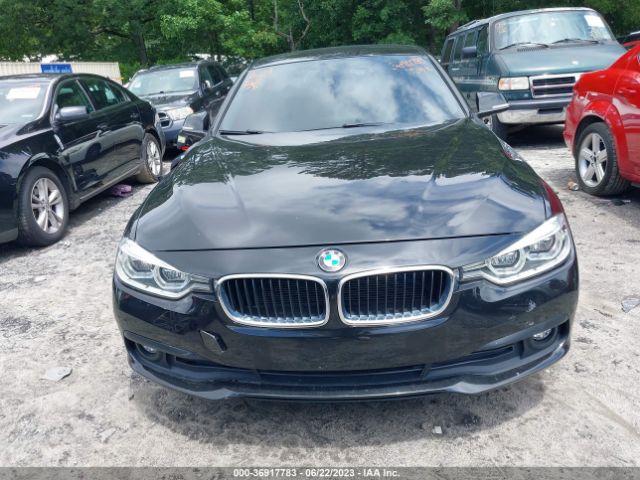 WBA8A3C54JA067461 BMW 3 Series 320i Xdrive