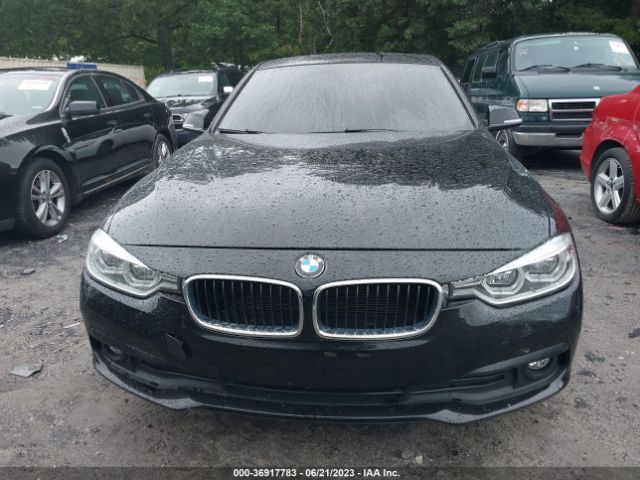 WBA8A3C54JA067461 BMW 3 Series 320i Xdrive