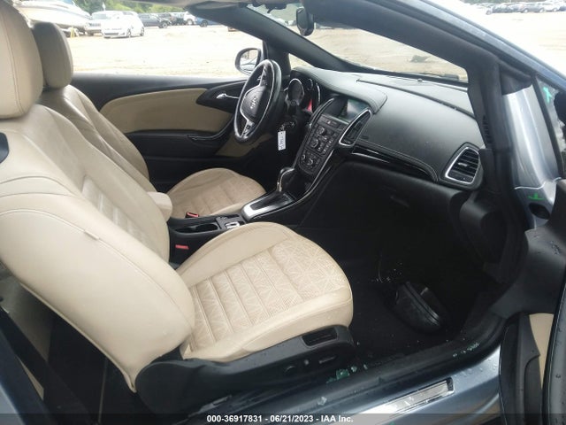 2016 Buick Cascada, VIN: W04WT3N5XGG068339