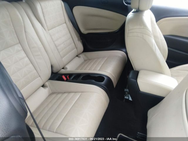 W04WT3N5XGG068339 Buick Cascada Premium
