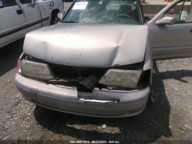 1999 TOYOTA AVALON XL/XLS VIN: 4T1BF18B2XU304612