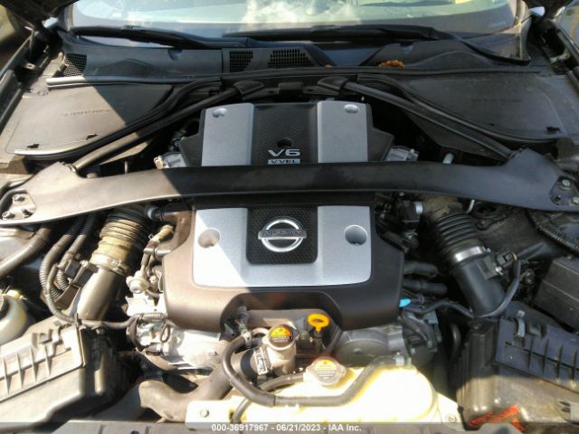 JN1AZ4EH9JM570981 Nissan 370Z COUPE