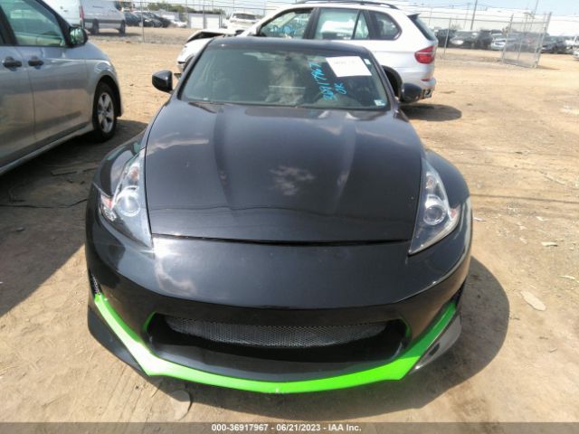 JN1AZ4EH9JM570981 Nissan 370Z COUPE