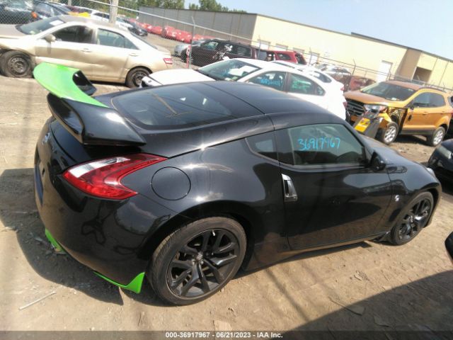 JN1AZ4EH9JM570981 Nissan 370Z COUPE