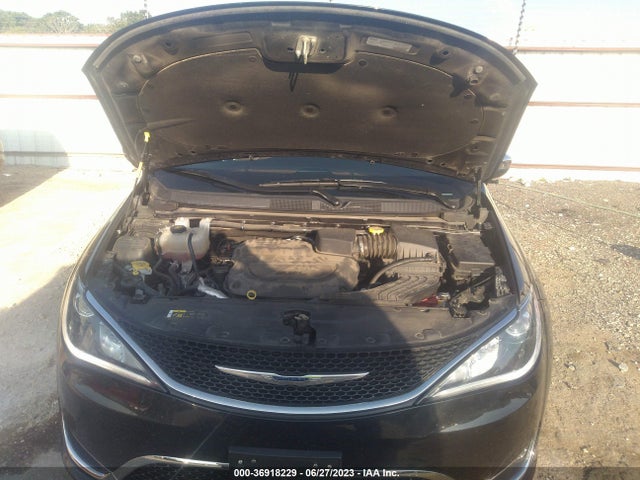 2C4RC1GG7LR113963 Chrysler Pacifica Limited