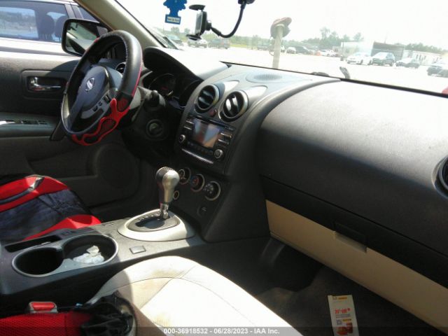 JN8AS5MT4FW162451 Nissan Rogue Select S