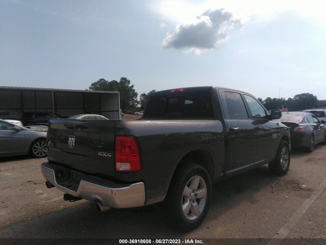 3C6RR7LT1GG207571 RAM 1500 Big Horn