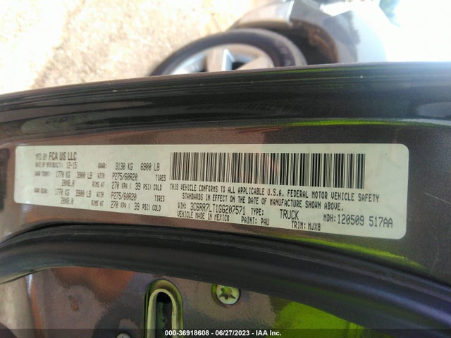 3C6RR7LT1GG207571 RAM 1500 Big Horn