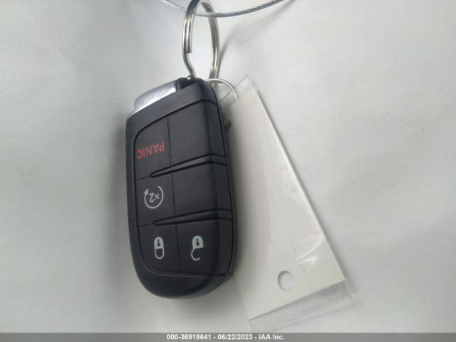 3C4NJDCB0JT163548 Jeep Compass Limited