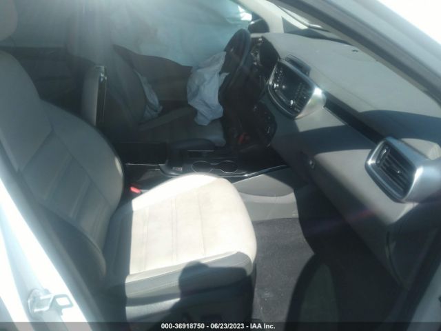 5XYPK4A5XGG048569 KIA SORENTO SX