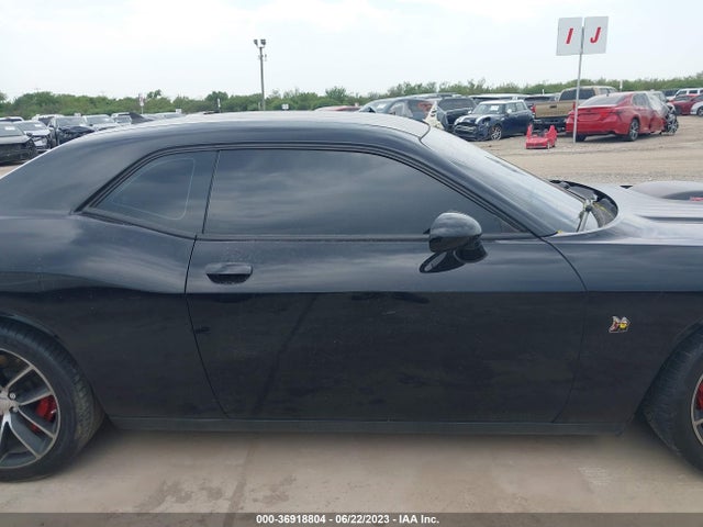 Dodge Challenger 392 Hemi Scat Pack Shaker 2016 2C3CDZFJ3GH345815 Image 12